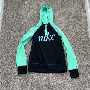 Nike Therma-Fit hoodie